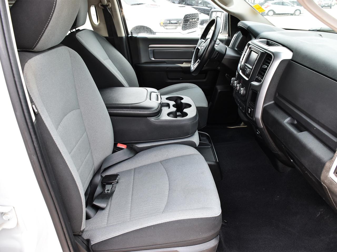 2022 RAM 1500 Classic SLT Crew Cab 4x4 ~Heated + Power Seat ~Camera Photo