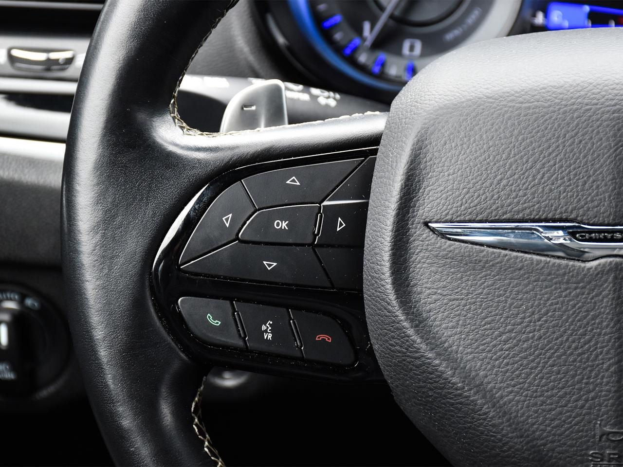 2022 Chrysler 300 S ~Nav ~Camera ~Leather ~Panoramic Roof ~Bluetooth Photo