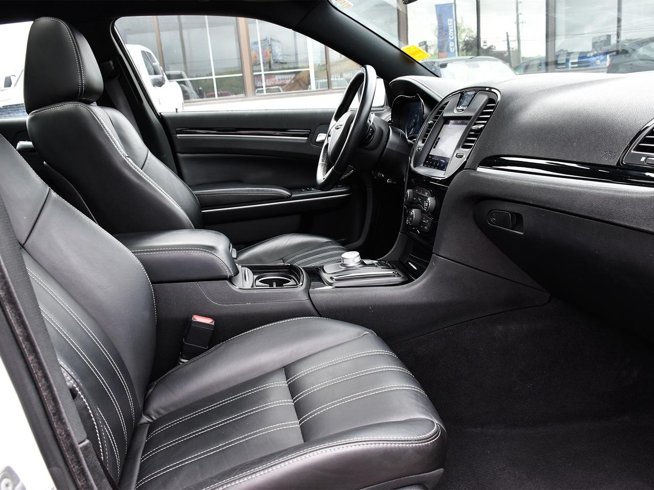 2022 Chrysler 300 S ~Nav ~Camera ~Leather ~Panoramic Roof ~Bluetooth Photo