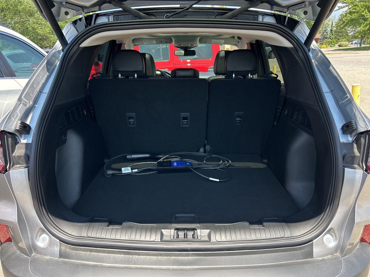 2024 Ford Escape PHEV, CLEAN CARFAX, SUNROOF, REMOTE START, LEATHER Photo