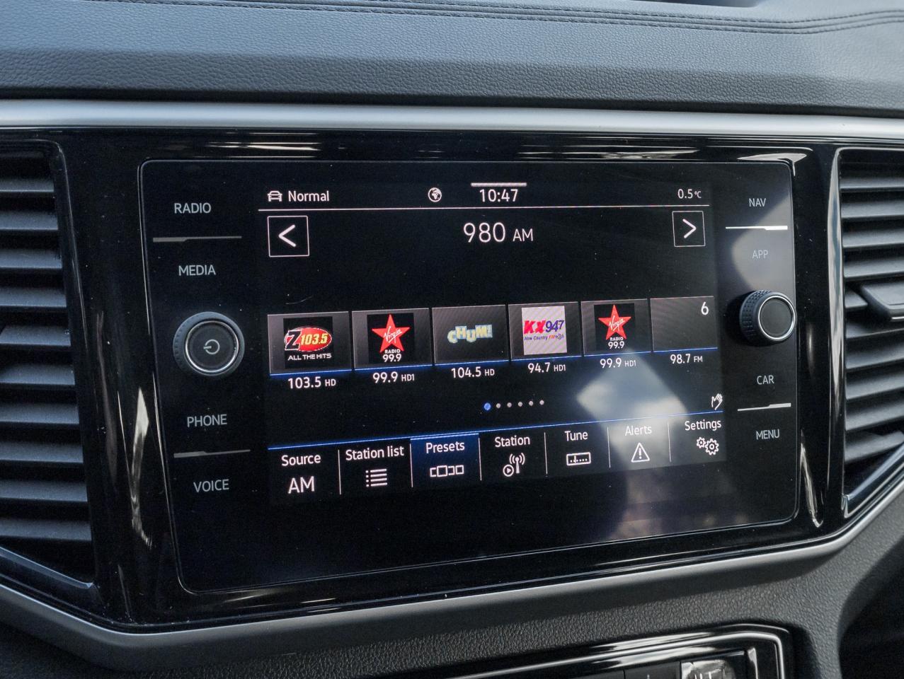 2022 Volkswagen Atlas Cross Sport Execline 3.6 FSI 4MOTION  FENDERS  ONE OWNER  NAVI Photo