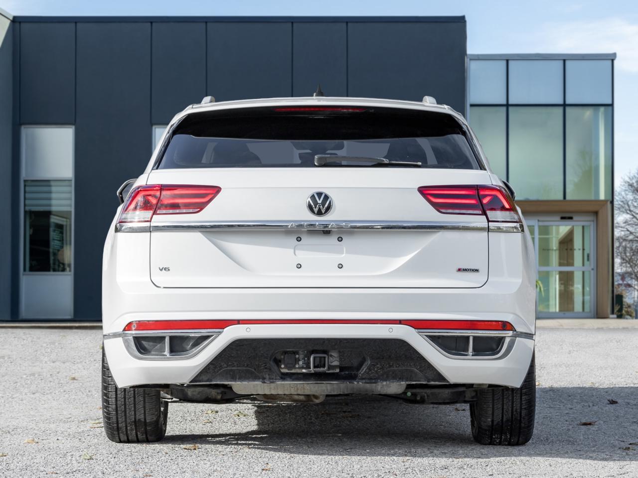 2022 Volkswagen Atlas Cross Sport Execline 3.6 FSI 4MOTION  FENDERS  ONE OWNER  NAVI Photo