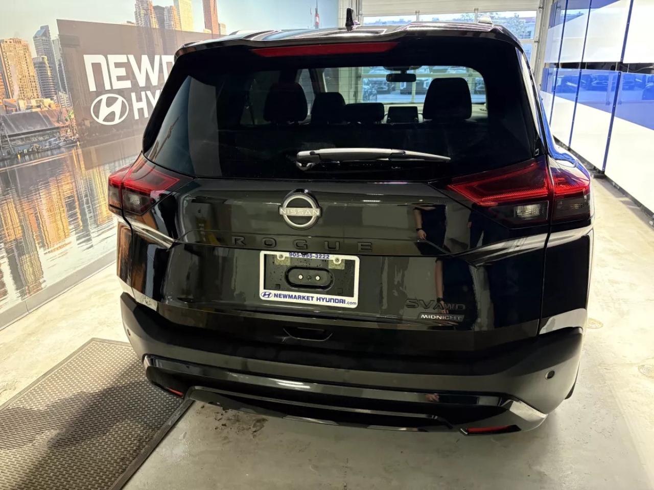 2023 Nissan Rogue SV MIDNIGHT EDITION Photo