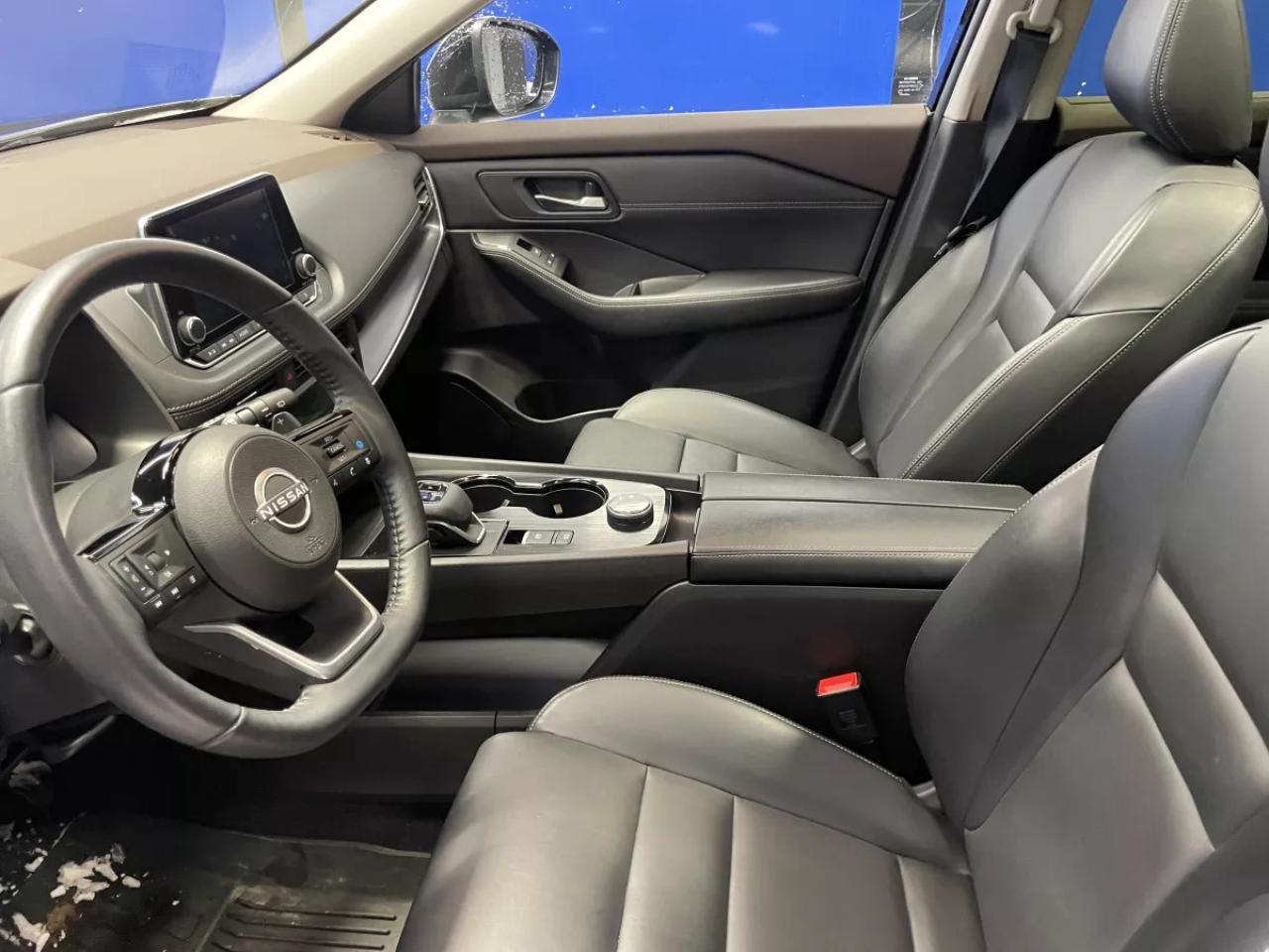 2023 Nissan Rogue SV MIDNIGHT EDITION Photo