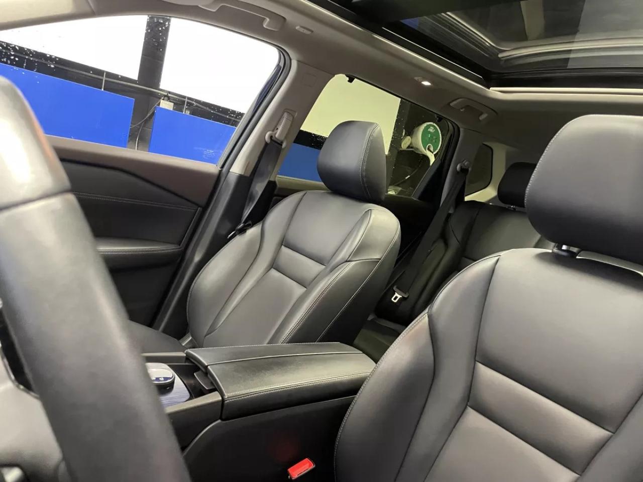 2023 Nissan Rogue SV MIDNIGHT EDITION Photo