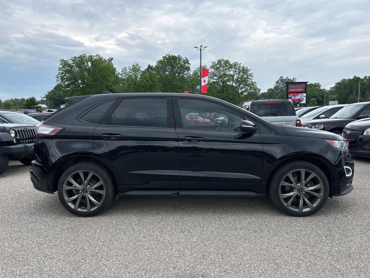 2017 Ford Edge REMOTE START, PANORAMA ROOF, AWD, BACK UP CAM! Photo4