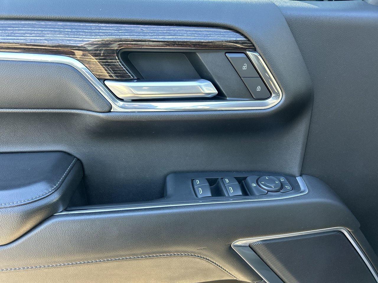 2022 GMC Sierra 1500 Elevation 5.3 V8 Heated Seats Bucket Seats Wireles Photo