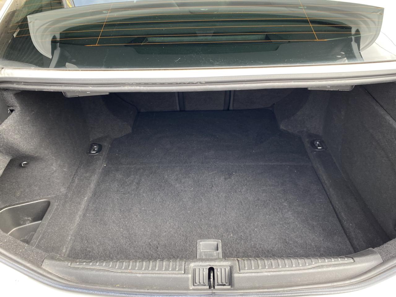 2017 Alfa Romeo Giulia 4dr Sdn AWD Photo