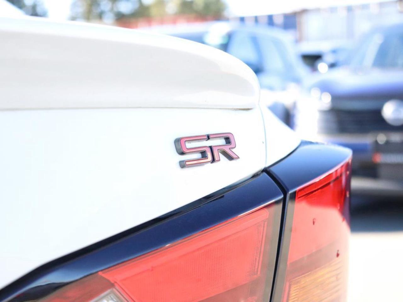 2023 Nissan Altima SR  PREMIUM PKG! BOSE, MOONROOF AWD! Photo