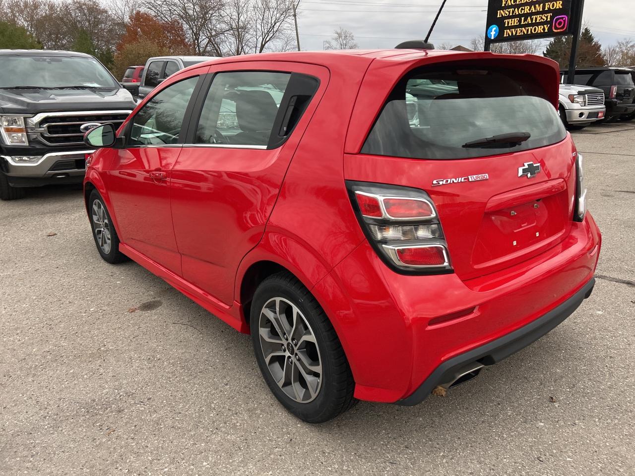 2018 Chevrolet Sonic LT, SUNROOF, REMOTE START, CLEAN CARFAX! Photo