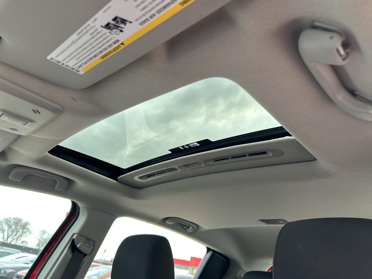 2018 Chevrolet Sonic LT, SUNROOF, REMOTE START, CLEAN CARFAX! Photo