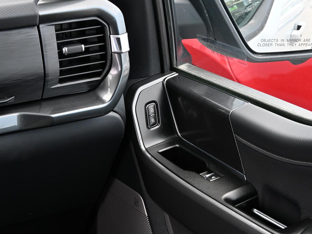 2022 Ford F-150 XLT SuperCrew 4x4 ~Nav ~Camera~Leather ~Bluetooth Photo