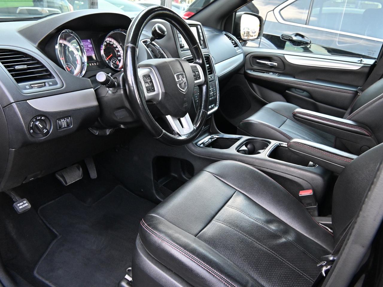 2020 Dodge Grand Caravan GT ~Nav ~DVD ~Heated Leather ~Camera ~Bluetooth Photo