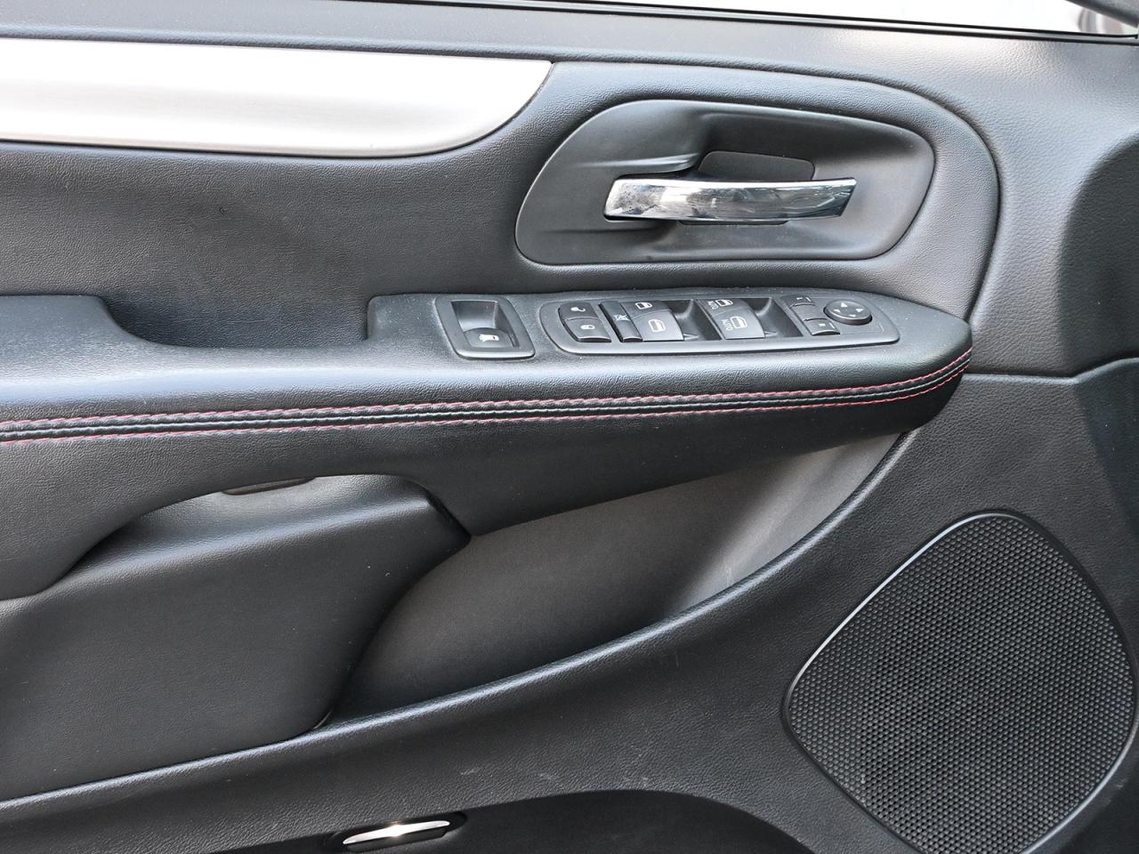 2020 Dodge Grand Caravan GT ~Nav ~DVD ~Heated Leather ~Camera ~Bluetooth Photo