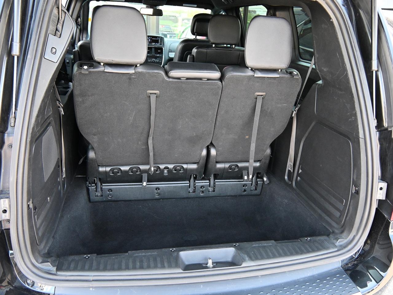 2020 Dodge Grand Caravan GT ~Nav ~DVD ~Heated Leather ~Camera ~Bluetooth Photo