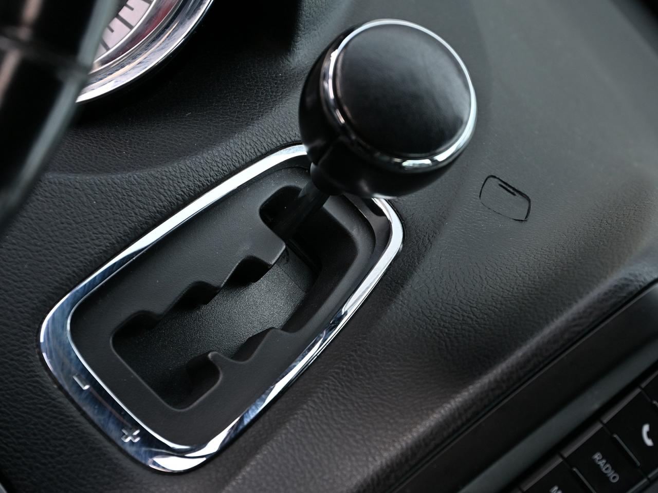 2020 Dodge Grand Caravan GT ~Nav ~DVD ~Heated Leather ~Camera ~Bluetooth Photo