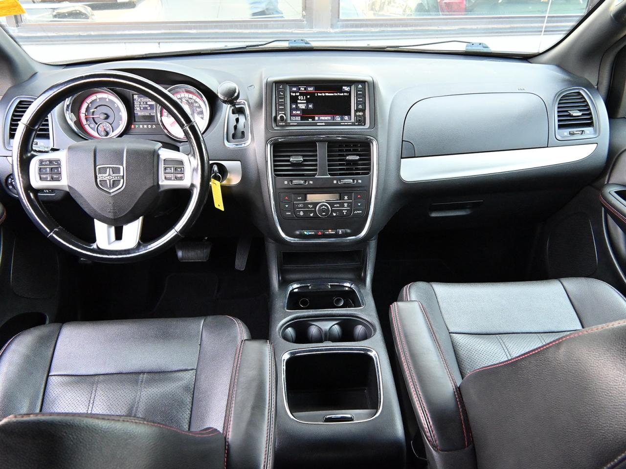 2020 Dodge Grand Caravan GT ~Nav ~DVD ~Heated Leather ~Camera ~Bluetooth Photo