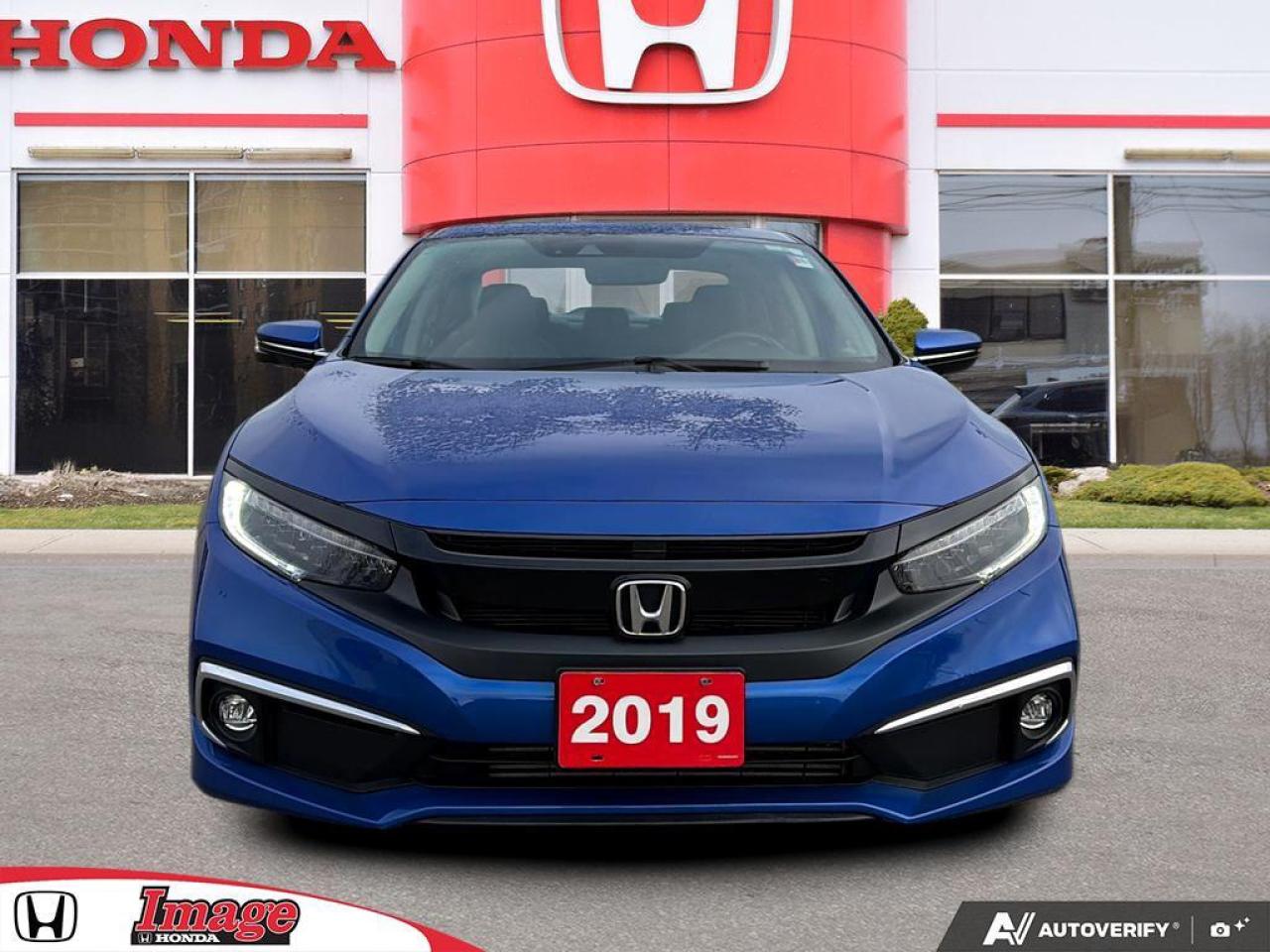 2019 Honda Civic Sedan Touring CVT   SUNROOF   LEATHER   HTD SEATS Photo