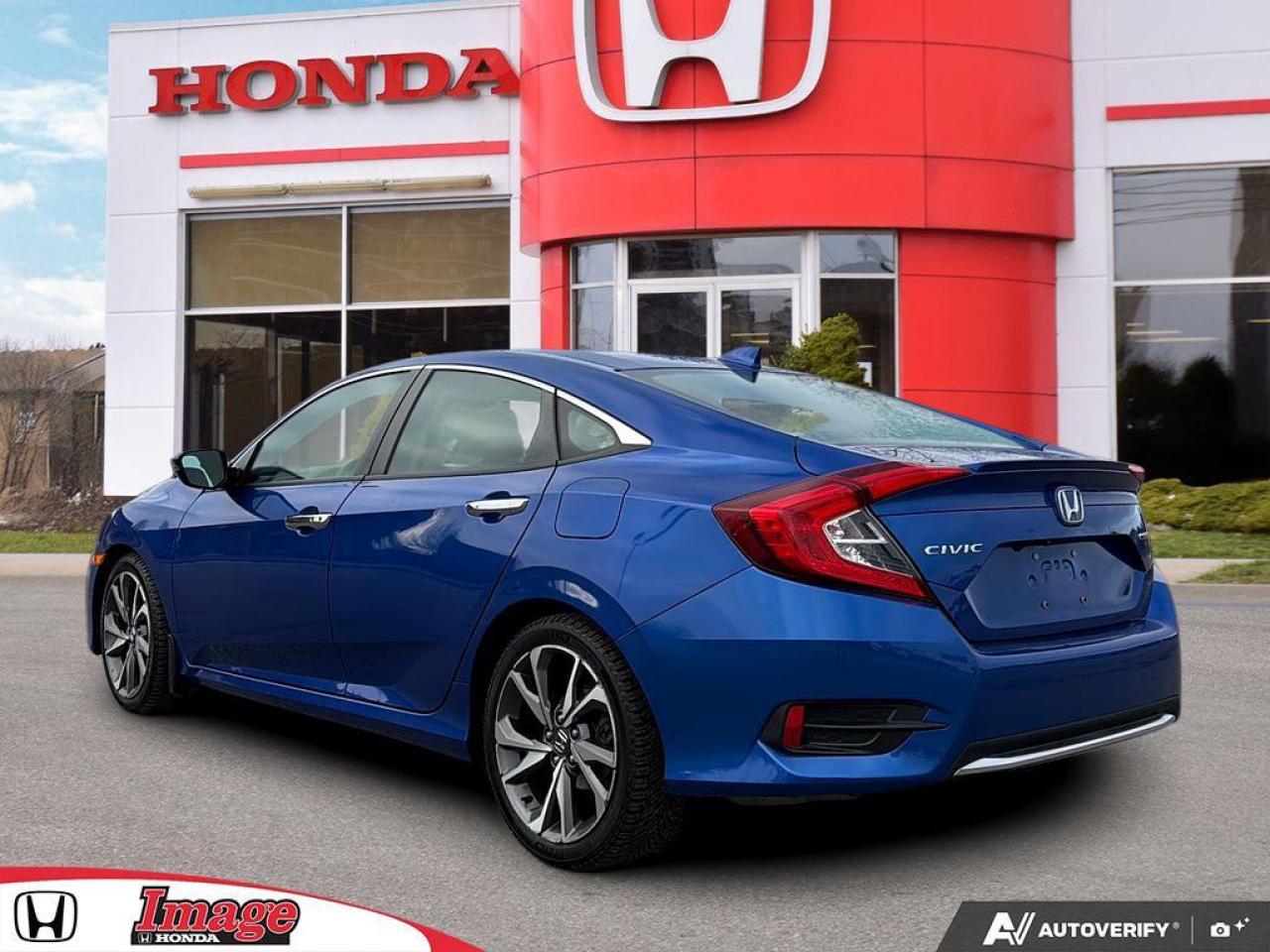 2019 Honda Civic Sedan Touring CVT   SUNROOF   LEATHER   HTD SEATS Photo