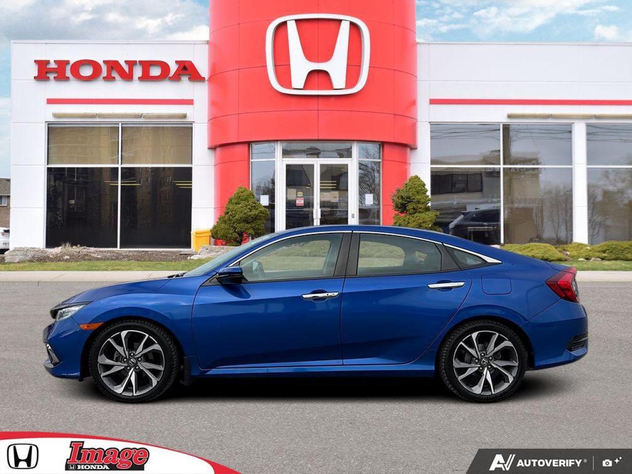 2019 Honda Civic Sedan Touring CVT   SUNROOF   LEATHER   HTD SEATS Photo3