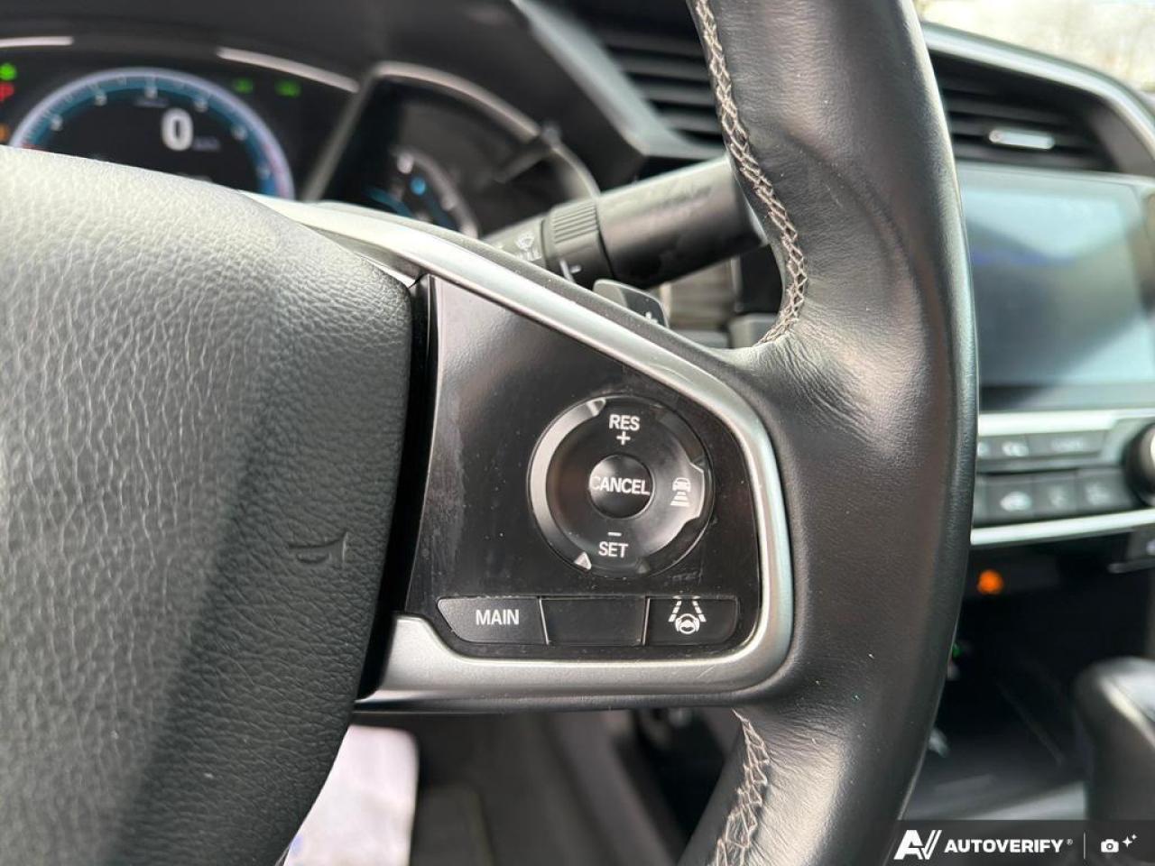 2019 Honda Civic Sedan Touring CVT   SUNROOF   LEATHER   HTD SEATS Photo