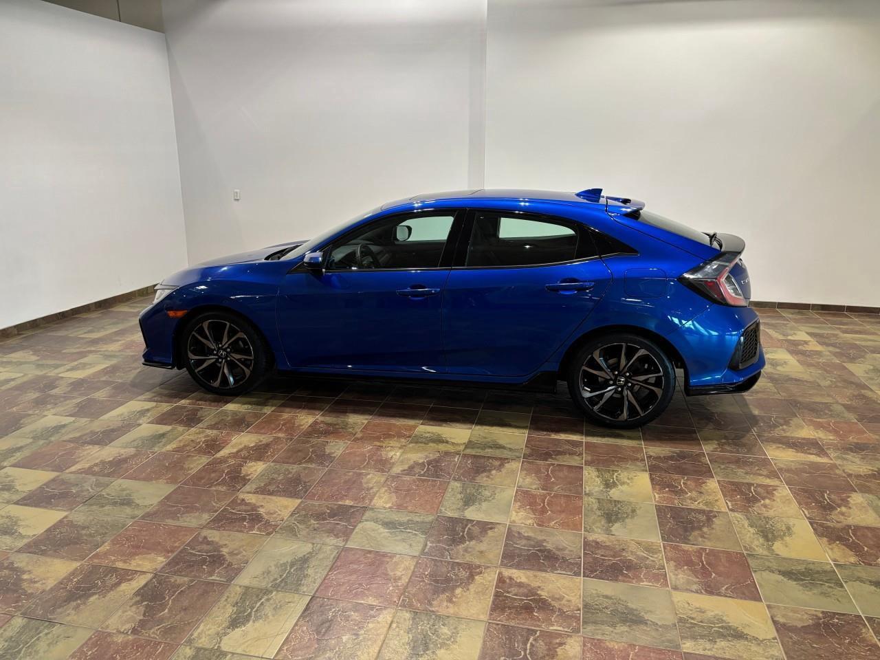 2017 Honda Civic Sport Photo