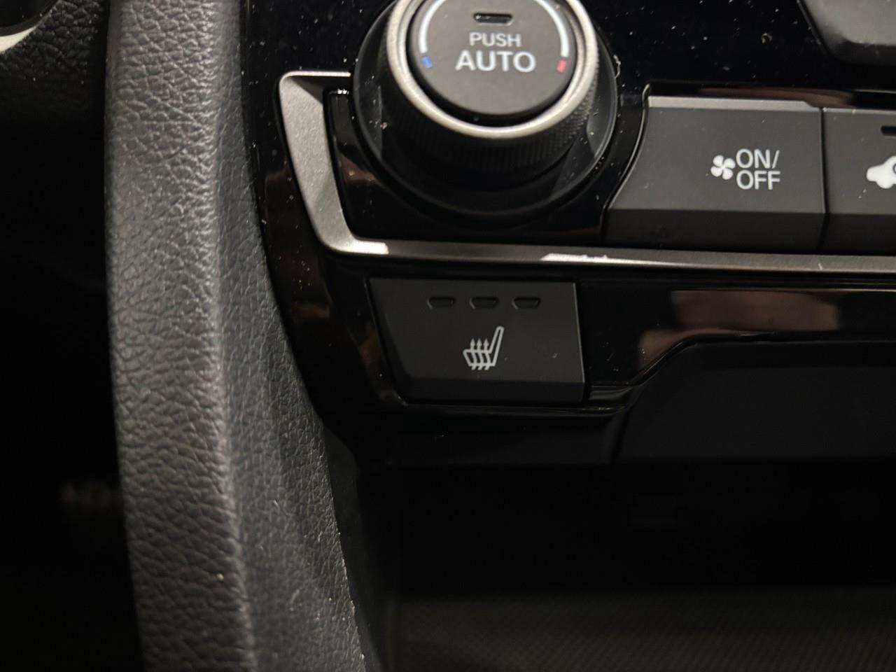 2017 Honda Civic Sport Photo