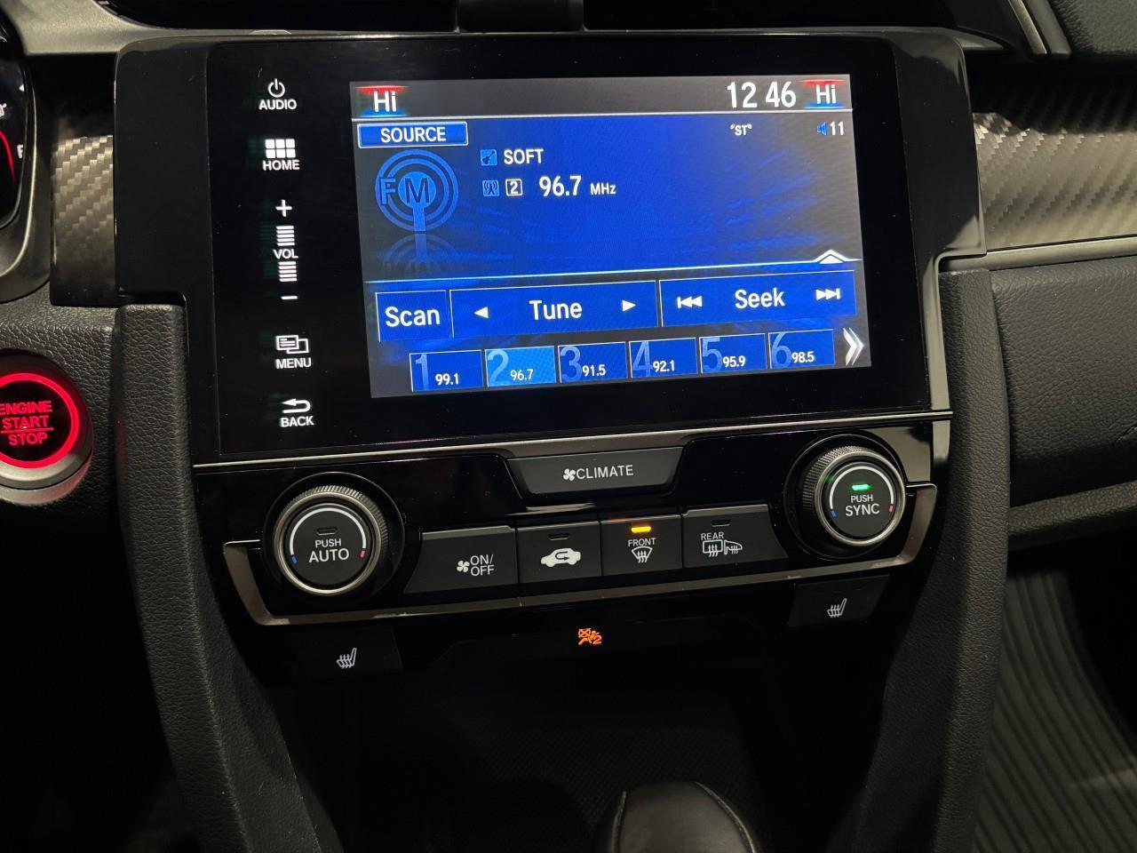 2017 Honda Civic Sport Photo