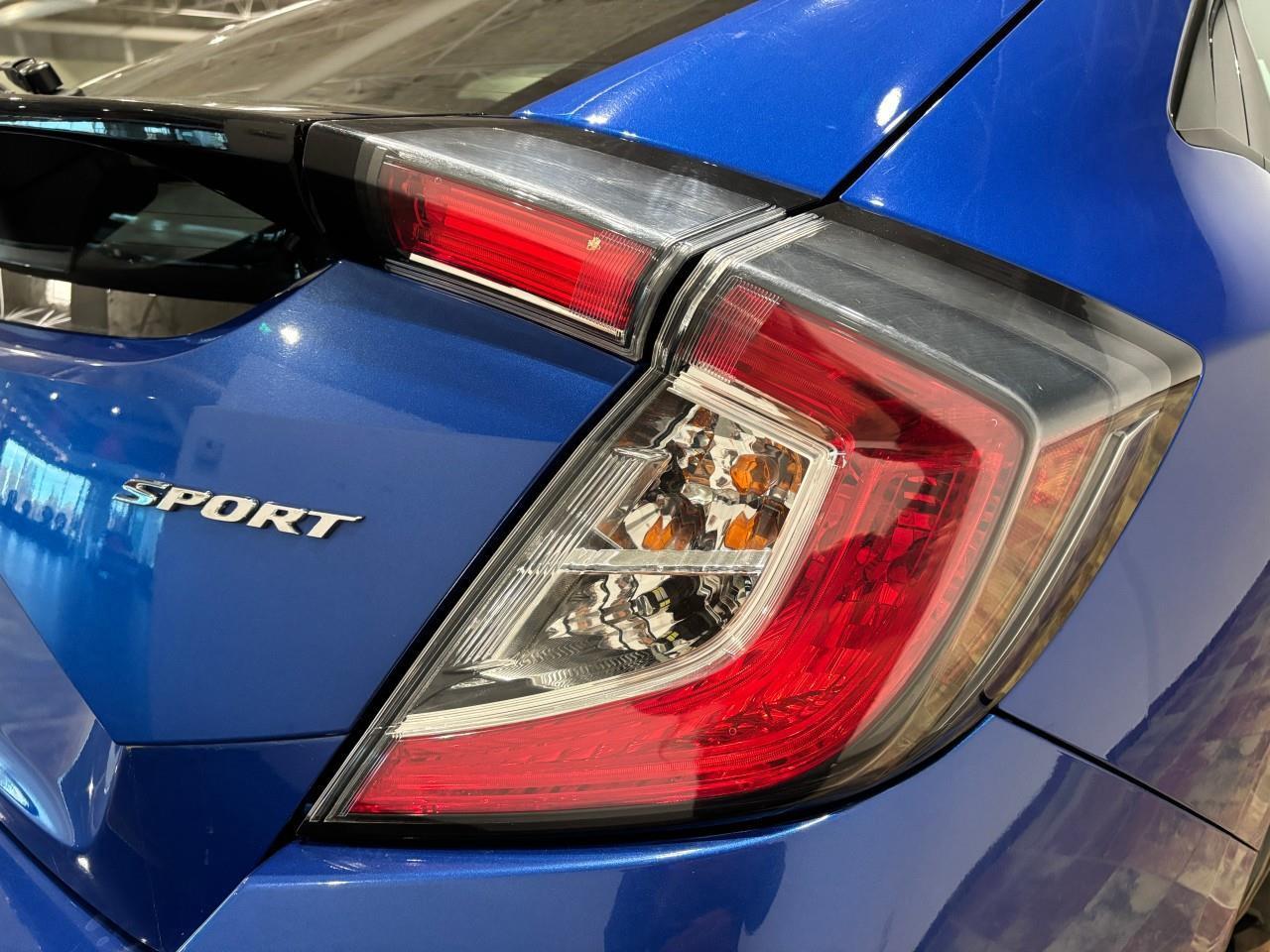 2017 Honda Civic Sport Photo