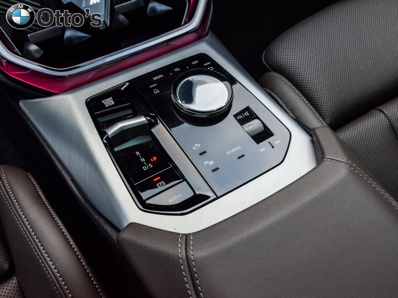 2025 BMW X3 30 xDrive Photo