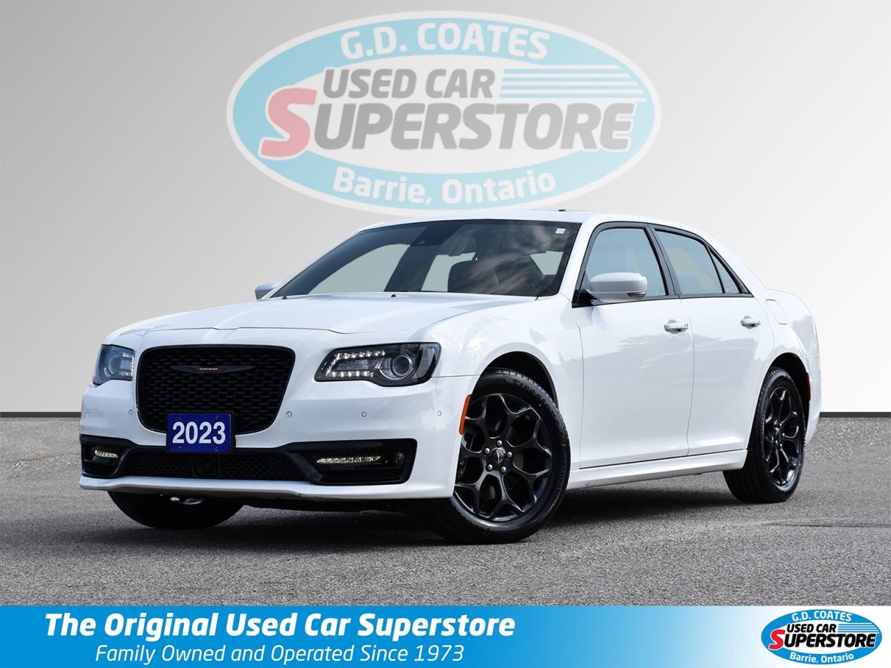 Used 2023 Chrysler 300 S AWD ~Nav ~Camera ~Leather ~Bluetooth ~Pano Roof for sale in Barrie, ON