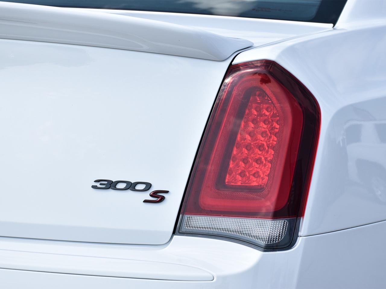 2023 Chrysler 300 S AWD ~Nav ~Camera ~Leather ~Bluetooth ~Pano Roof Photo