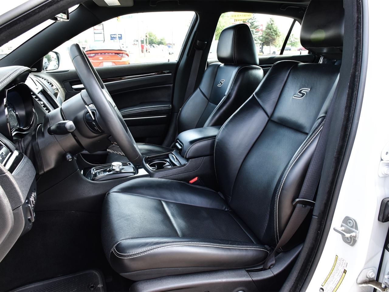 2023 Chrysler 300 S AWD ~Nav ~Camera ~Leather ~Bluetooth ~Pano Roof Photo