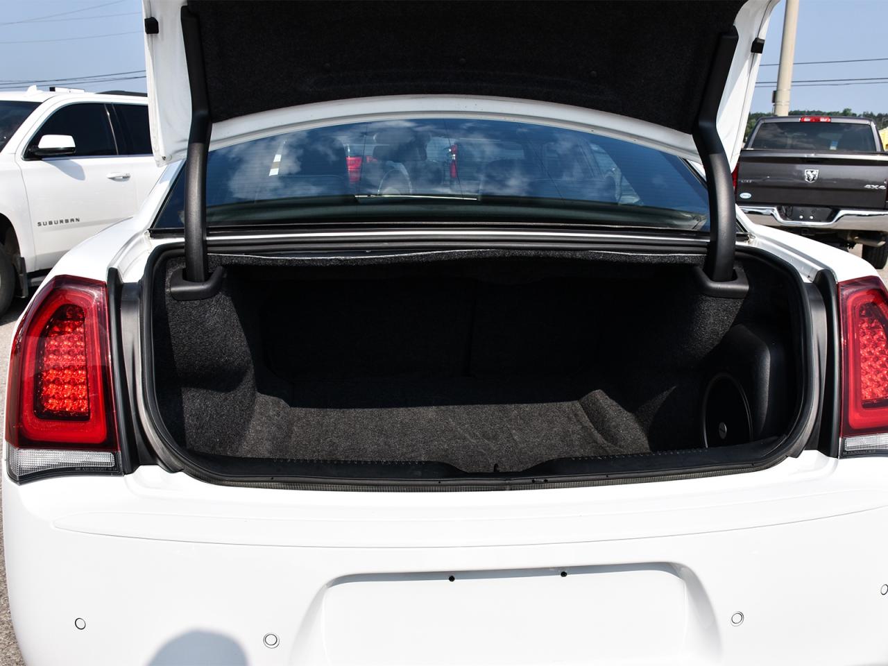 2023 Chrysler 300 S AWD ~Nav ~Camera ~Leather ~Bluetooth ~Pano Roof Photo