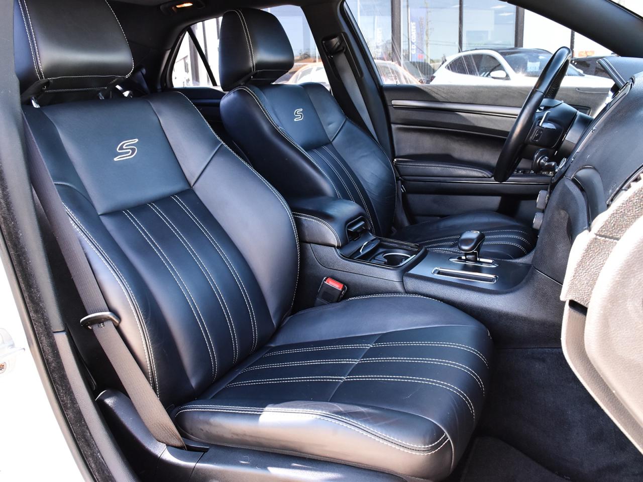 2013 Chrysler 300 S ~Nav ~Camera ~Heated Leather ~Panoramic Roof Photo