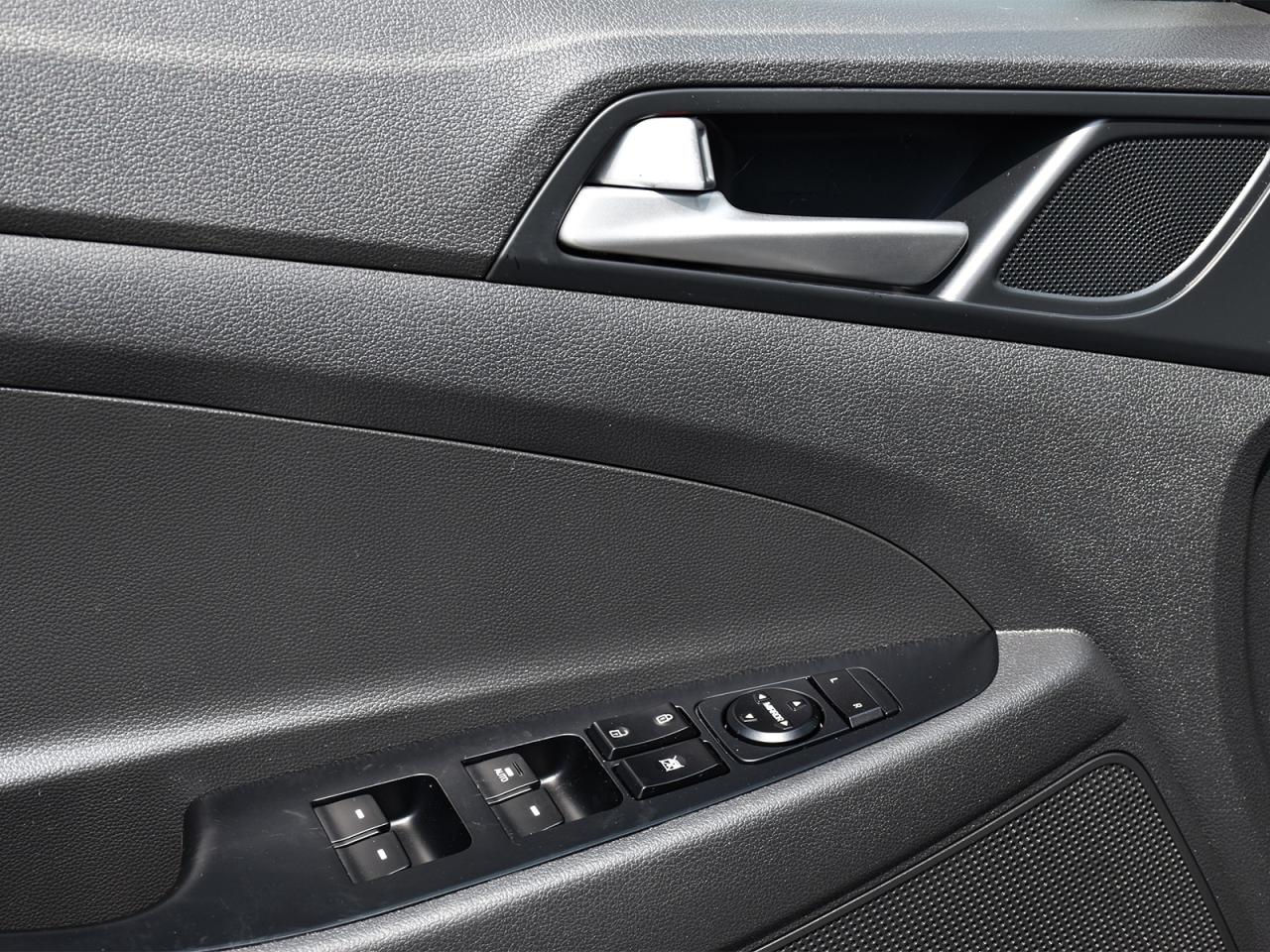 2020 Hyundai Tucson Preferred AWD ~Heated Leather ~Pano Moonroof ~Cam Photo