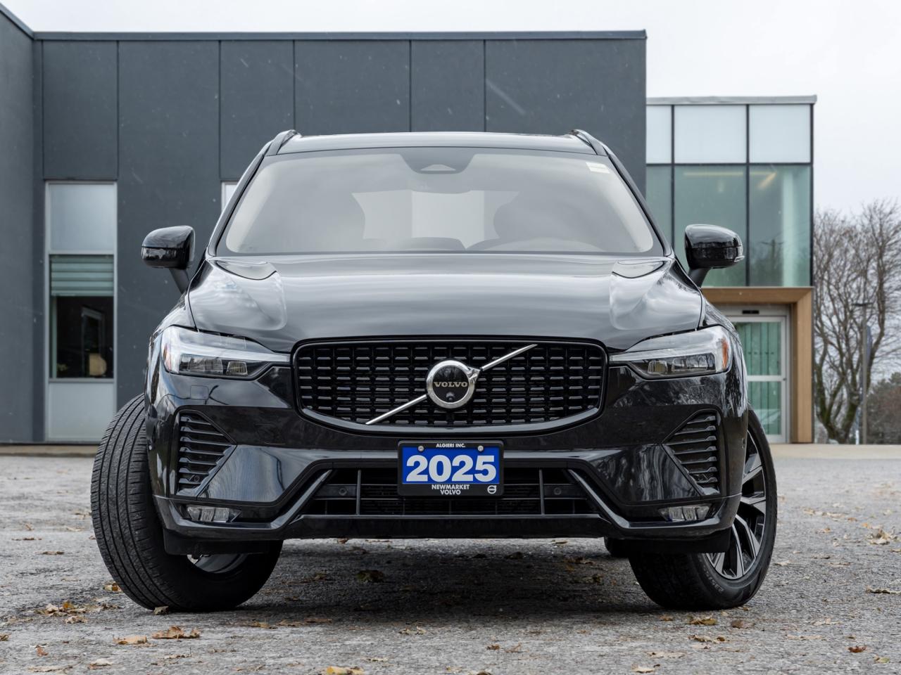 2025 Volvo XC60 B5 AWD Plus Dark Theme  CPO FINANCE RATE FR 3.49%* Photo
