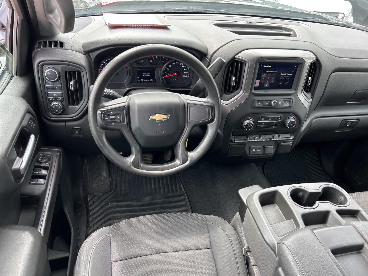 2021 Chevrolet Silverado 1500 CUSTOM, CLEAN CARFAX, BACK UP CAMERA! Photo