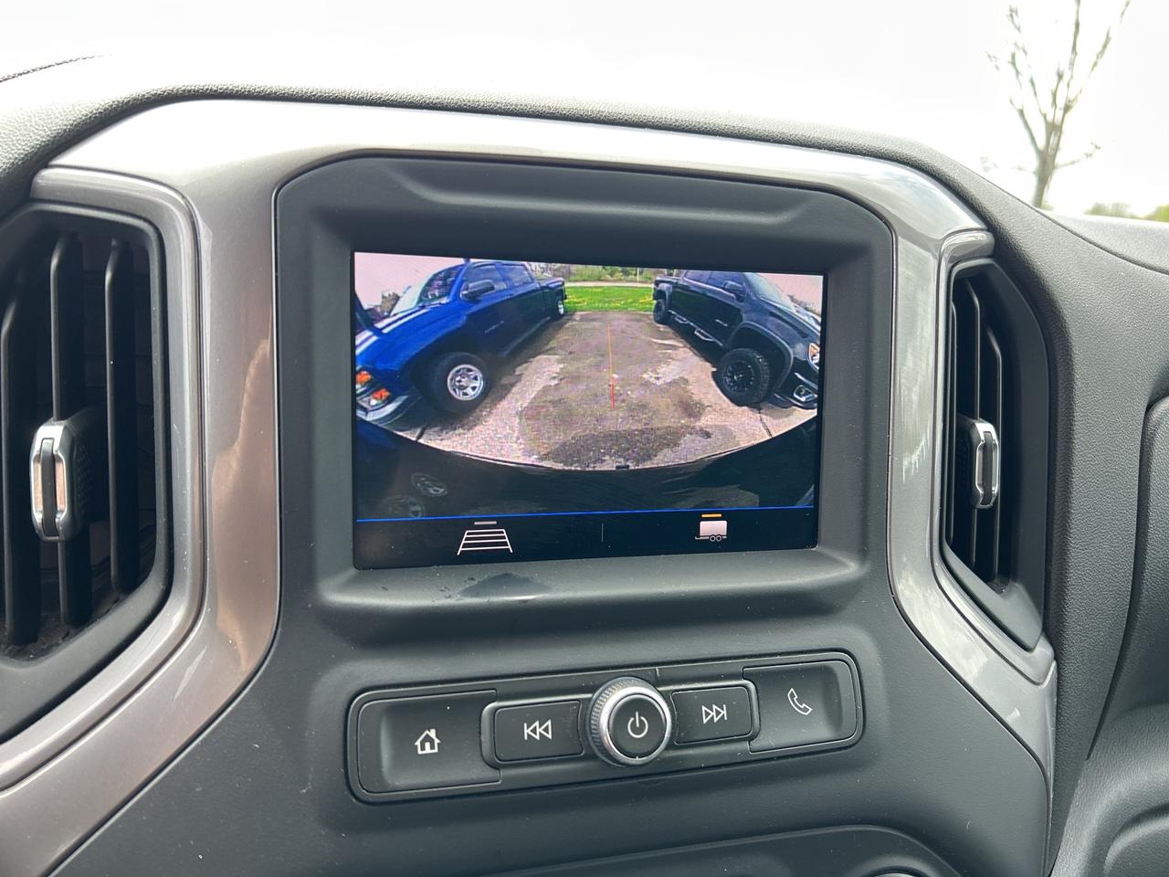 2021 Chevrolet Silverado 1500 CUSTOM, CLEAN CARFAX, BACK UP CAMERA! Photo