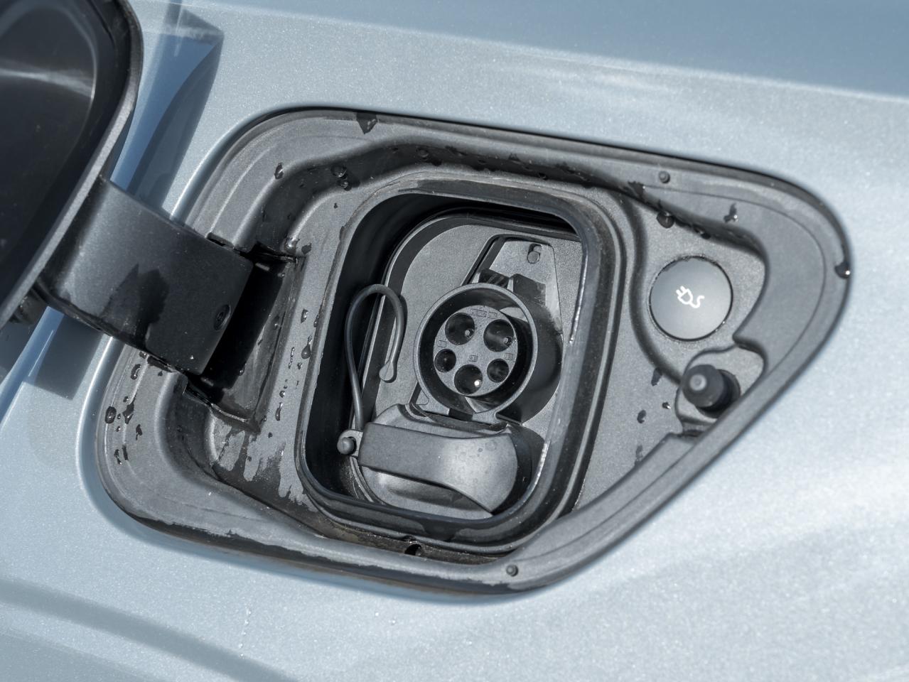 2024 Polestar 2 Long Range Dual Motor PILOT   PLUS PKG Photo