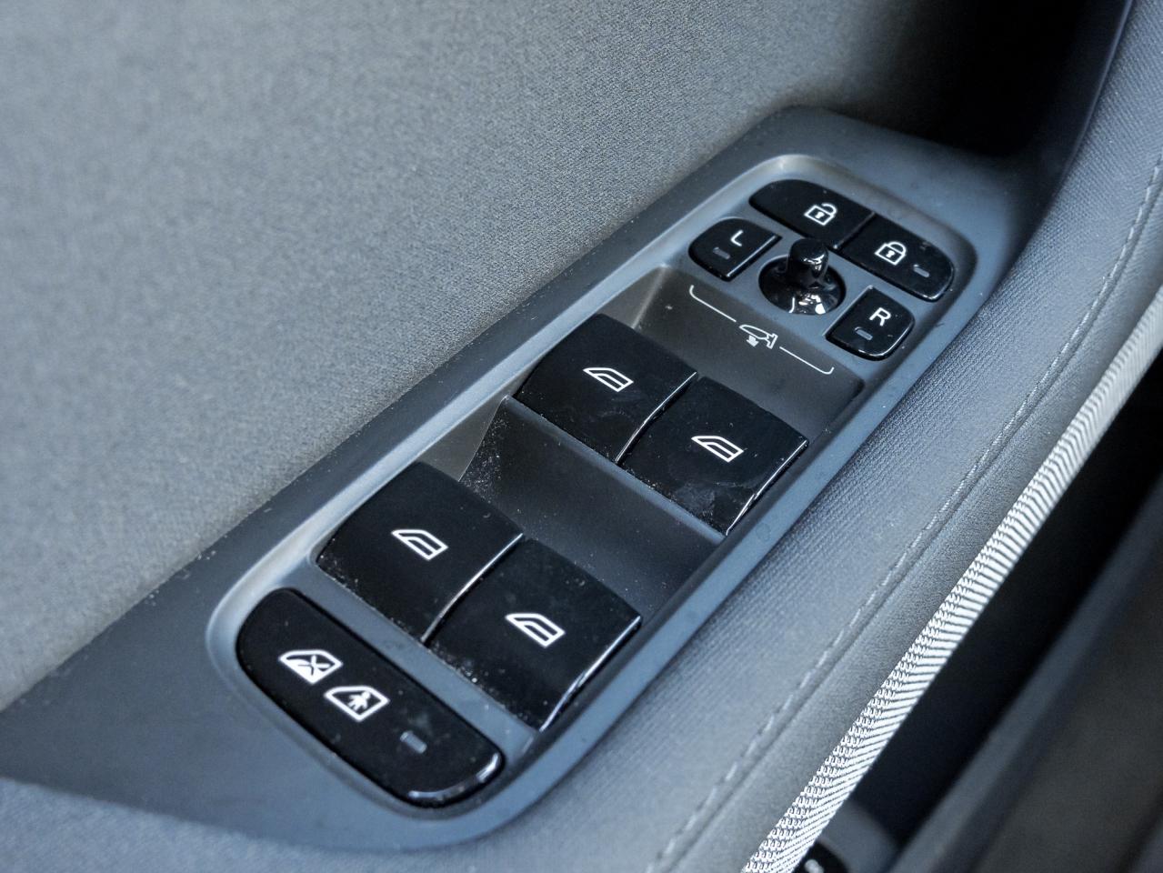 2024 Polestar 2 Long Range Dual Motor PILOT   PLUS PKG Photo