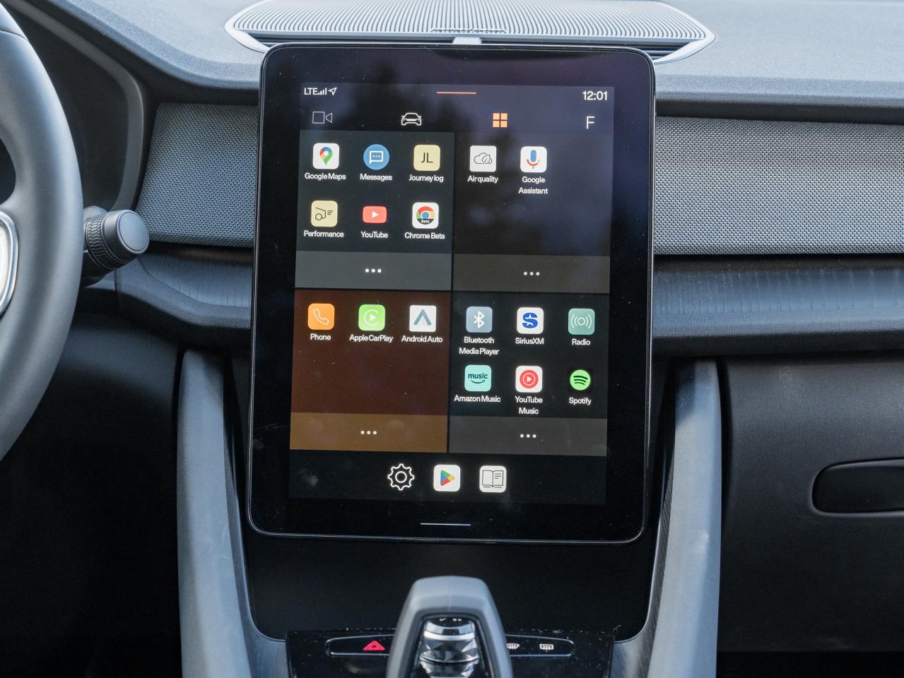 2024 Polestar 2 Long Range Dual Motor PILOT   PLUS PKG Photo