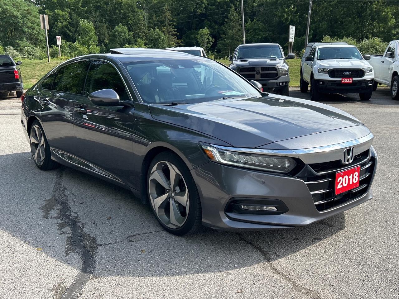 2018 Honda Accord Sedan TOURING, HEATED/ COOLED LEATHER, REMOTE START! Photo