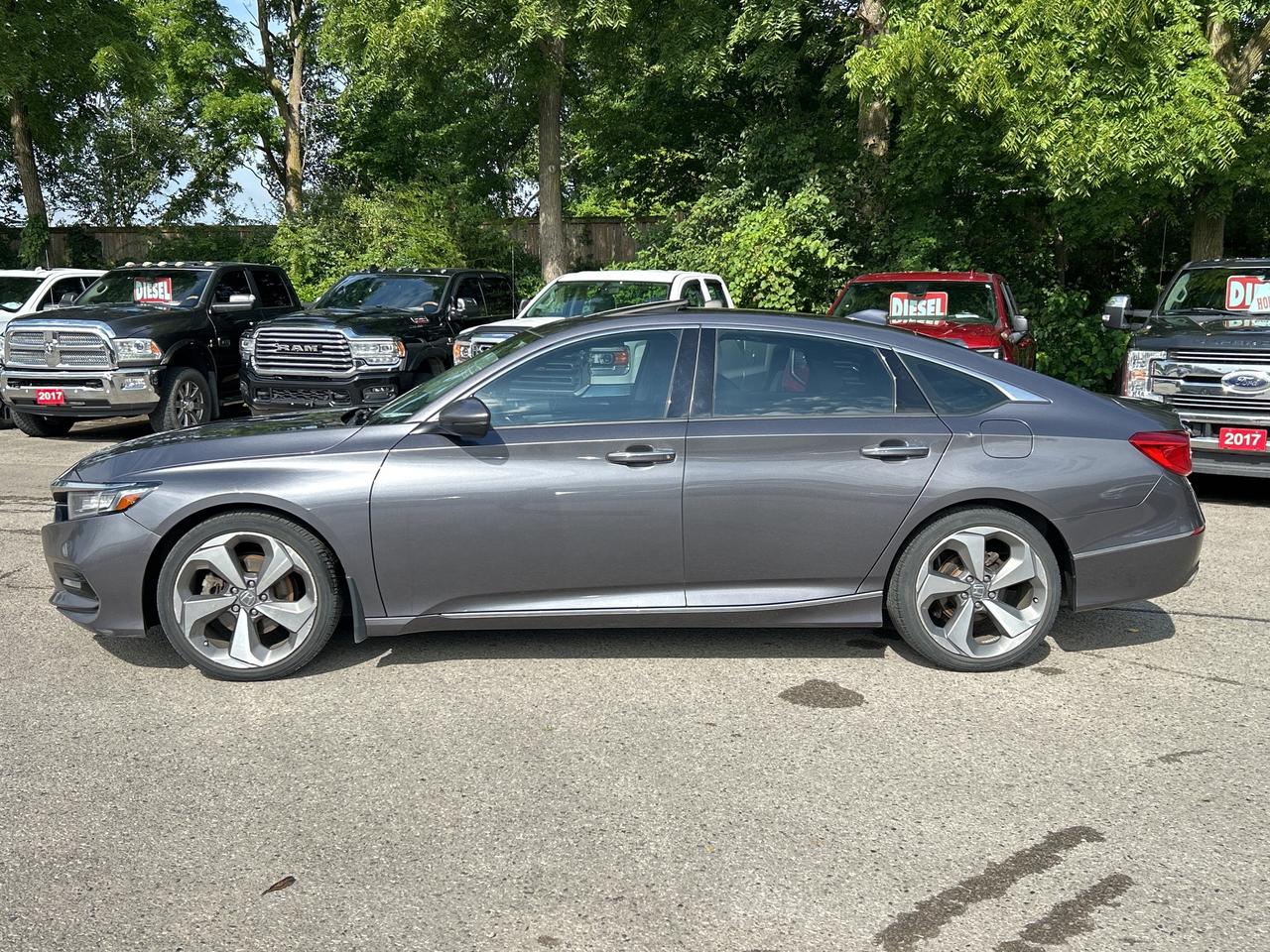 2018 Honda Accord Sedan TOURING, HEATED/ COOLED LEATHER, REMOTE START! Photo