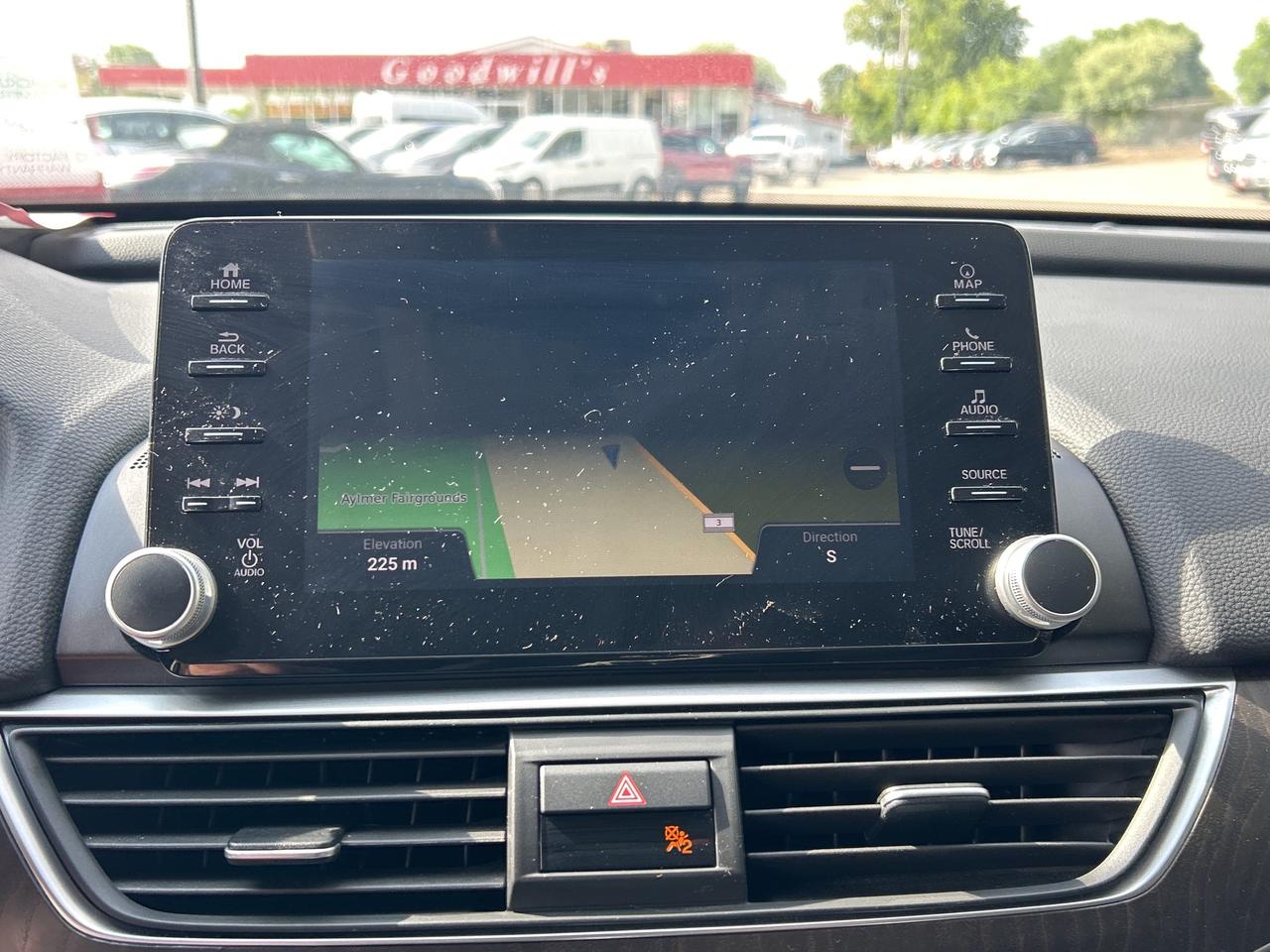 2018 Honda Accord Sedan TOURING, HEATED/ COOLED LEATHER, REMOTE START! Photo