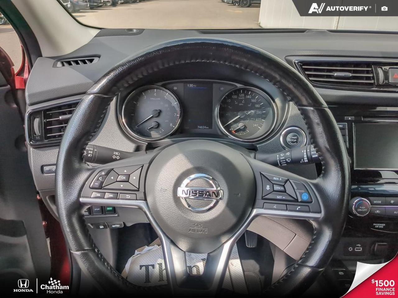 2023 Nissan Qashqai SV AWD - 4 New Tires - No Accidents! Photo