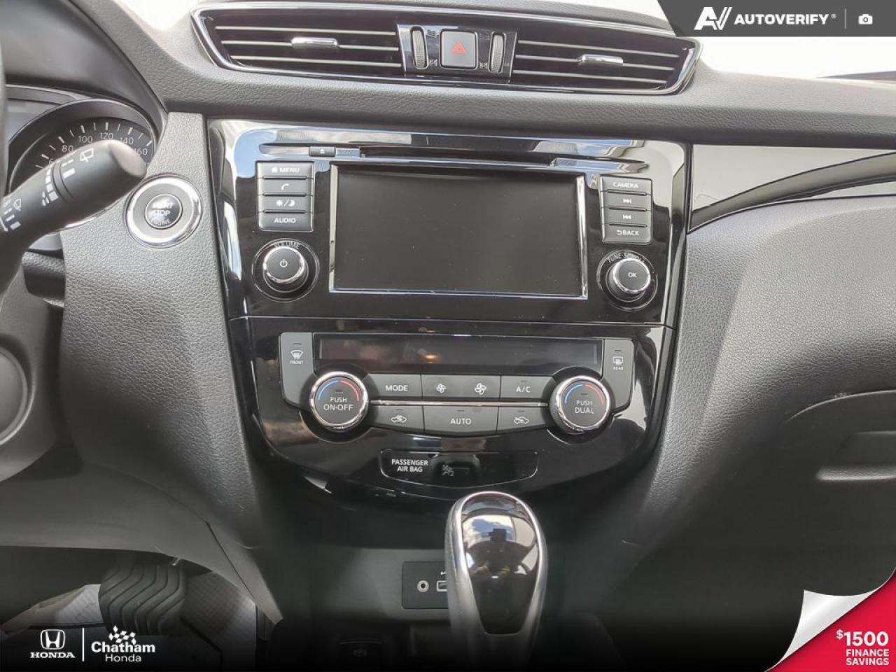 2023 Nissan Qashqai SV AWD - 4 New Tires - No Accidents! Photo