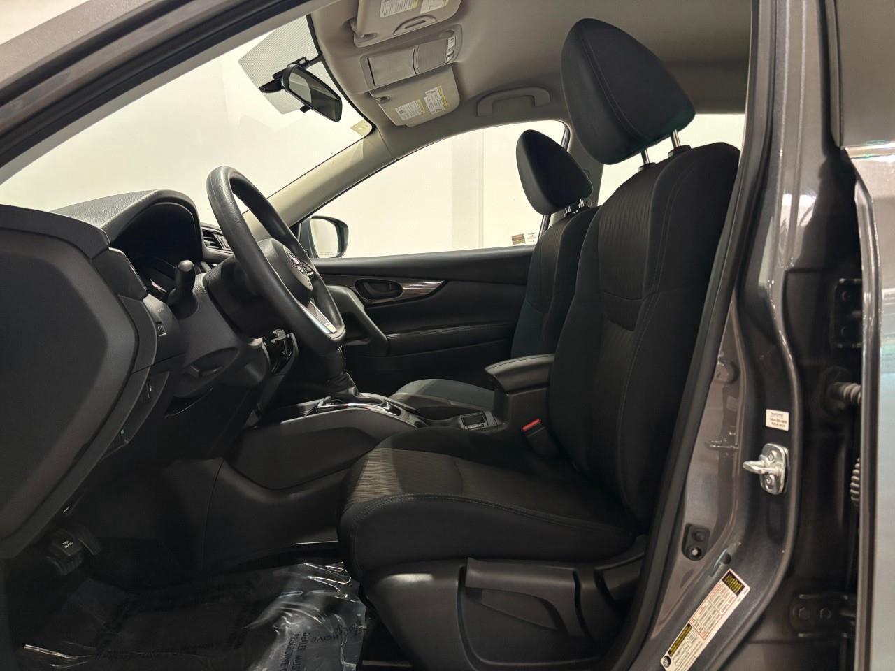 2019 Nissan Rogue S Photo