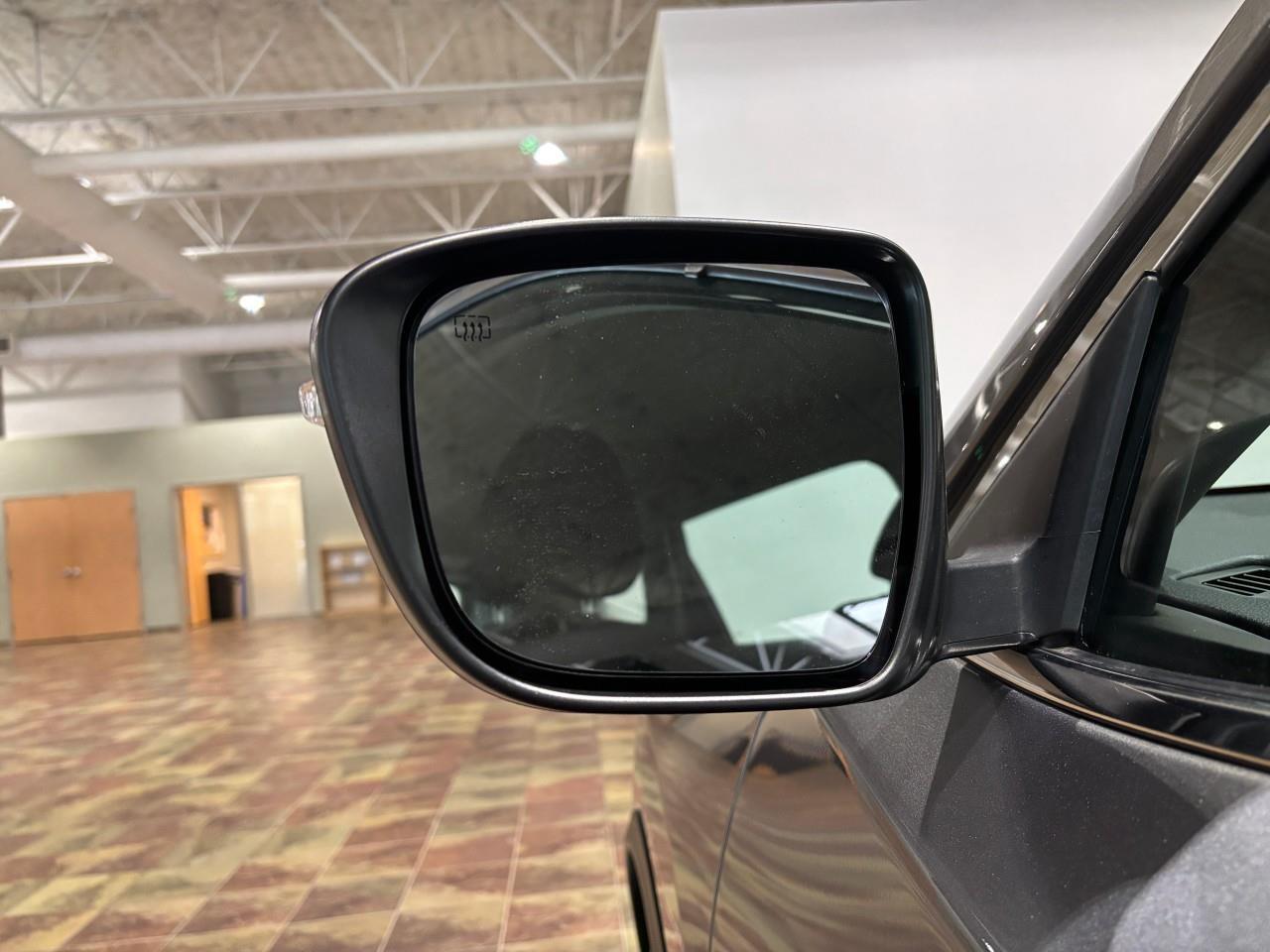 2019 Nissan Rogue S Photo