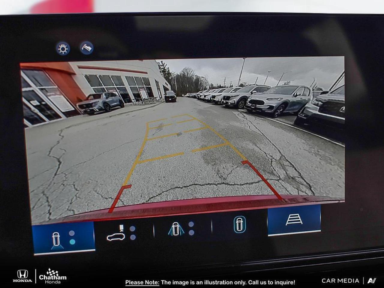 2025 Honda Prologue Touring- only 2073 kms!  455kms range on a full ch Photo